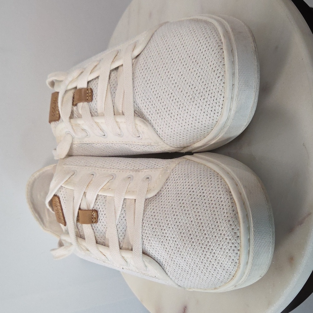OluKai White Mesh Shoes Size 9.5 - Picture 2 of 7